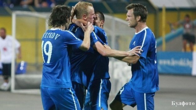 Нападател на Левски обърна глезен