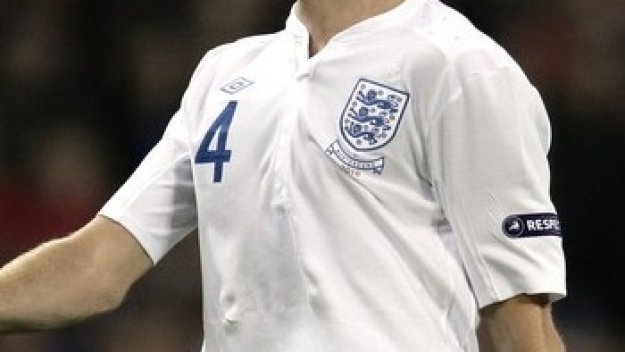 Джерард: Разочарован съм, че ми отнеха капитанската лента