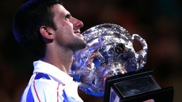 Ноле се разправи с мрънкащия Мъри и отново покори Мелбърн