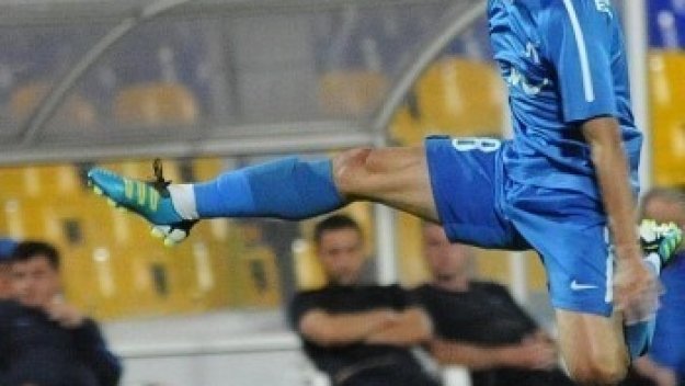 Тони Калво остава в Левски до лятото