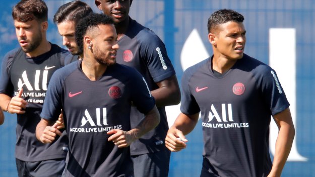 L’Equipe: Неймар е бесен за Барселона, сби се със съотборник в ПСЖ