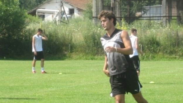 Израелски българин от Славия ляга под ножа