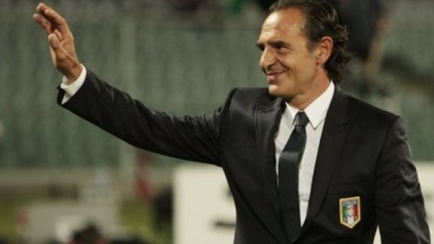 Шефът на Фиорентина нарочи Прандели за слабостите в отбора