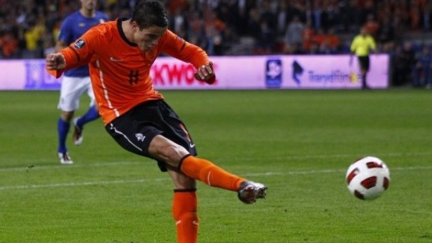 Снайдер би бил доволен, ако Афелай дойде в Интер