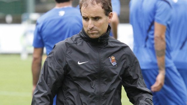 Сосиедад би шута на треньора