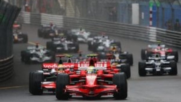 ФИА отлага новата система във Формула 1 за 2010