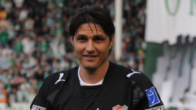 Иванков контузен, не знаят колко време ще отсъства