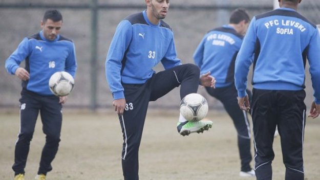 Левски би шута на бразилец