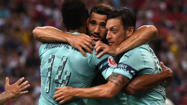 Арсенал се изгаври с ПСЖ - 5:1