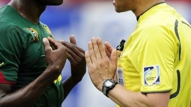 Камерун измъкна реми срещу Словакия без Ето'о