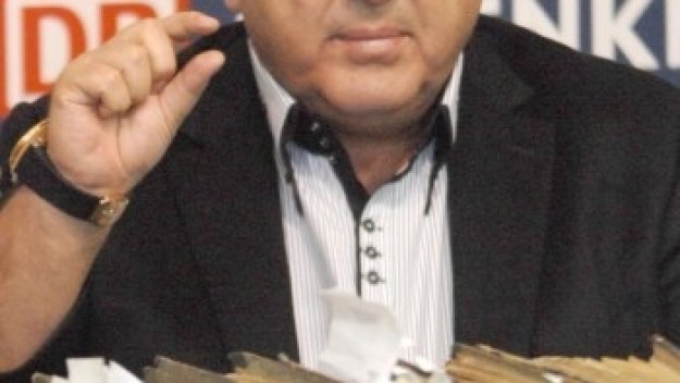 Венци Стефанов: От Лудогорец ме заплашват