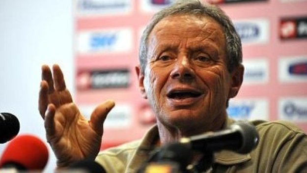 Дзампарини: С арабски инвестиции Палермо ще спечели Скудетото