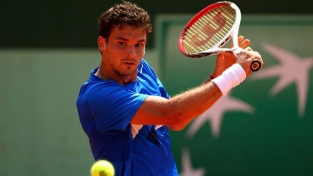 Григор Димитров срещу Томас Белучи в спор за място на финала в Гщаад