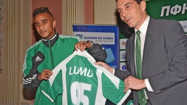 3000 души ще подкрепят Лудогорец на "Анфийлд"