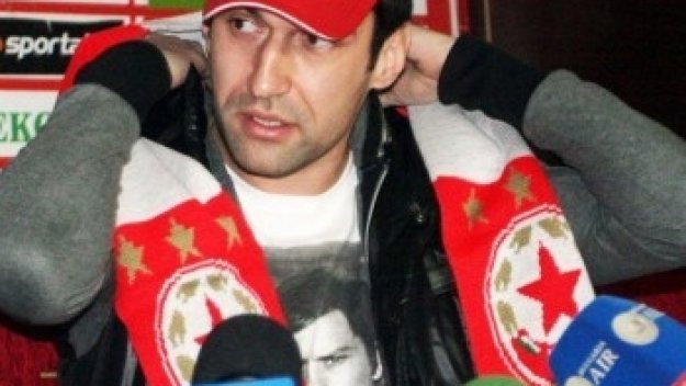 Мартин Камбуров излиза титуляр за ЦСКА срещу Ботев Пловдив