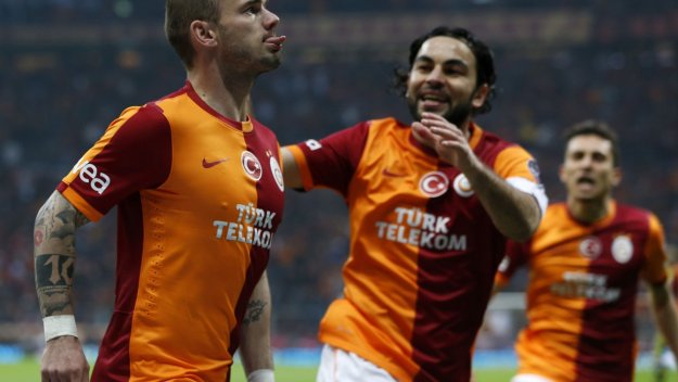 Галатасарай спечели купата на Турция с гол на Снайдер