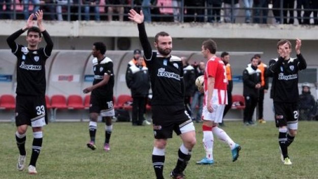 Наско Пашкулев разтрогва с Етникос Астерас